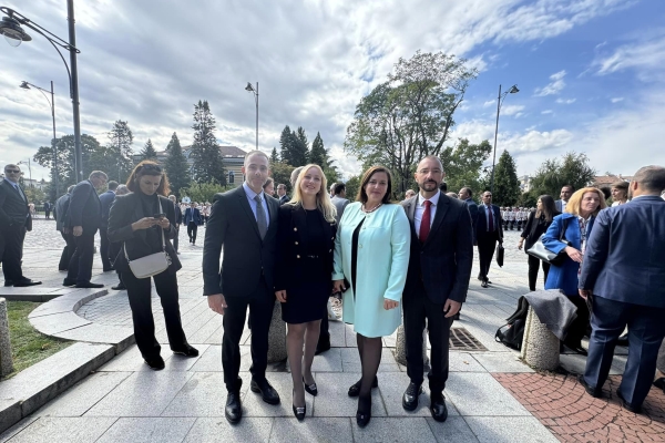 sofia1B20CFF5D-6A08-B97C-2CAA-0D43C6B6AAB1.jpg